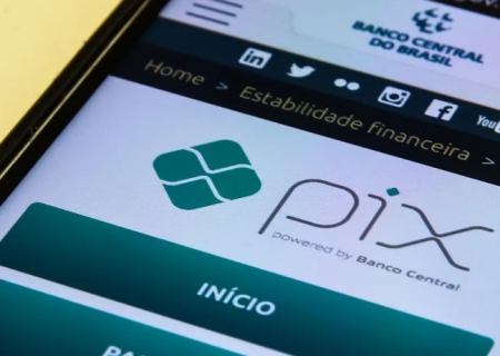 Pix fora do ar? Clientes relatam instabilidade e problemas para pagamentos