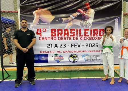Atletas de Nova Andradina são destaques em Campeonato de Kickboxing