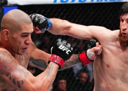 UFC: Poatan é derrotado e perde cinturão dos meio-pesados