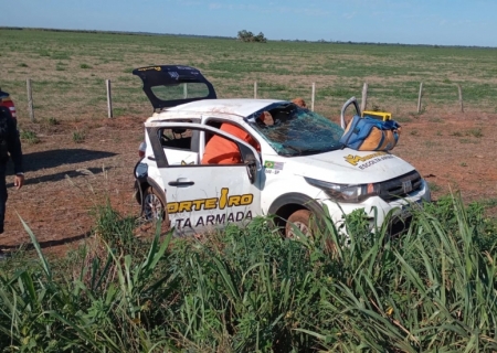 Veículo sai da pista na MS-480 região de Anaurilândia