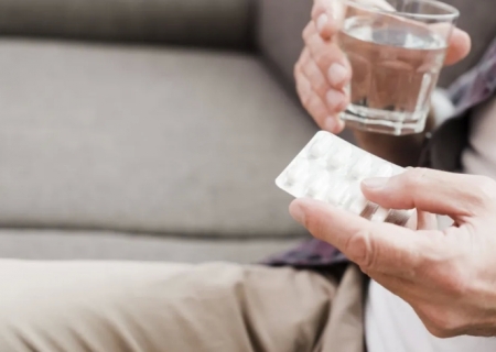 Médicos explicam por que antidepressivos não viciam como outras drogas