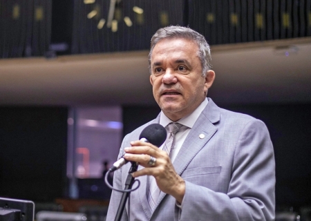Ivinhema, Nova Andradina e mais 20 cidades podem perder recurso PAC-Saúde, alerta deputado Vander Loubet