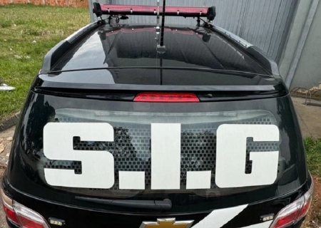 Moto com placa adulterada é apreendida após motociclista ser flagrado empinando em Nova Andradina