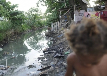 Falta de saneamento provocou mais de 340 mil internações em 2024