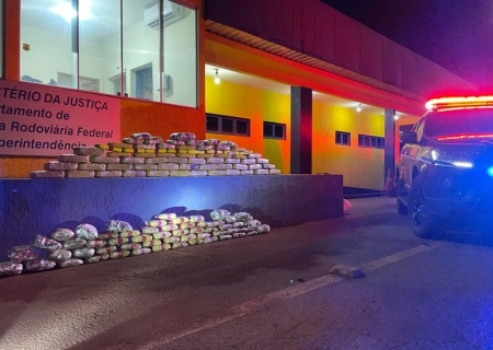 Carro com maconha e cocaína é apreendido pela PRF em Corumbá