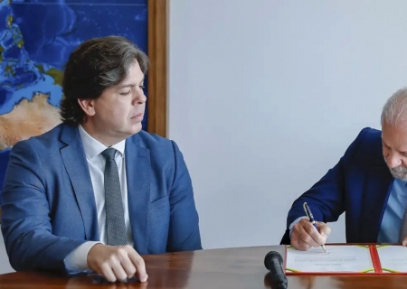 Presidente da Telebrás toma posse como ministro das Comunicações