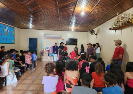 Ministério Público doa computadores a projeto social de Ivinhema