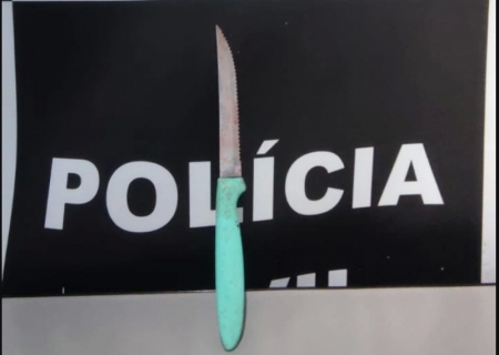 Homem é assassinado com golpes de faca e suspeito preso em Tacuru