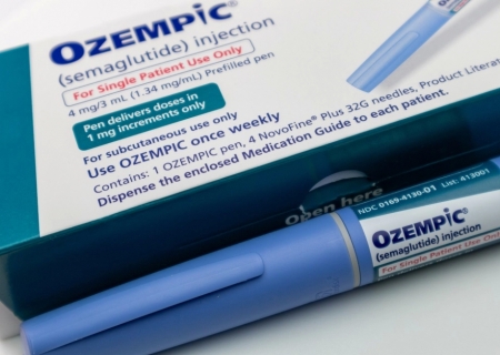 Anvisa obriga retenção de receita para venda de canetas como Ozempic