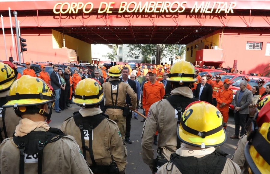 Governo de MS entrega viaturas e equipamentos para a Polícia Penal e para combater aos incêndios no Pantanal