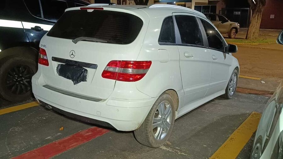Homem é preso com veículo carregado com mais de 50 kg de cocaína em Dourados
