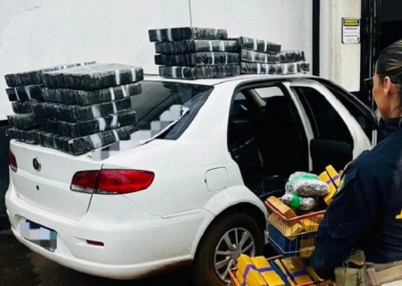 Traficante abandona carro com mais de 800 kg de drogas em Rio Brilhante