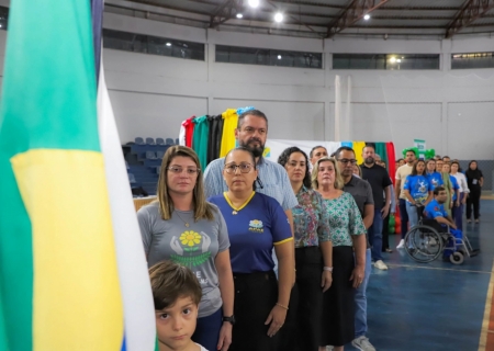 10ª Olimpíadas Especiais das APAEs reúne atletas de oito município em Nova Andradina