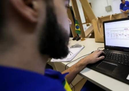 Veja como se inscrever em curso gratuito de inglês oferecido pelo MEC