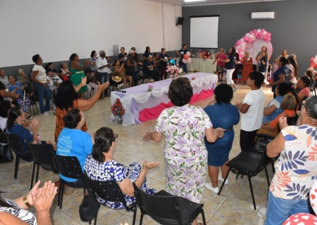 Mães do Projeto Conviver de Taquarussu recebem homenagem