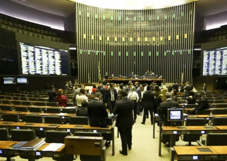 Câmara pode votar urgência para aumentar número de deputados federais