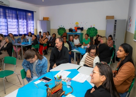 Formação continuada impulsiona práticas pedagógicas na rede municipal de Nova Andradina