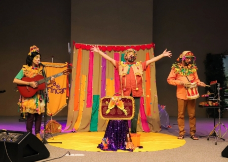 “Cultura de Mão em Mão” encanta milhares de crianças em Nova Andradina