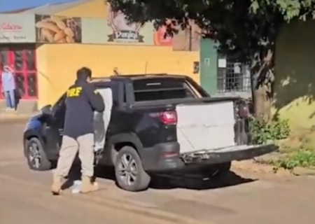 Após perseguição, PRF apreende 1,5 tonelada de maconha em Campo Grande