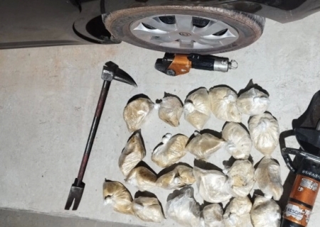 PRF apreende 19 kg de cocaína escondidos em tanque de combustível na BR-262