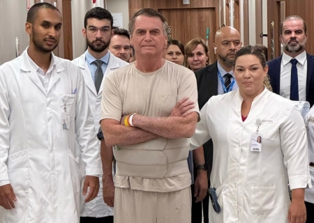 Bolsonaro teve alta neste domingo