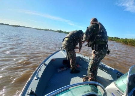 Polícia Ambiental continua fiscalização intensa na fronteira com Porto Murtinho visando ao combate à pesca predatória