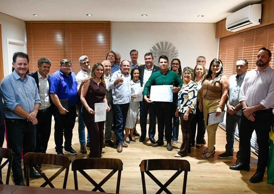 Glória de Dourados avança com investimentos em infraestrutura, habitação, saneamento e educação