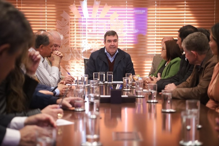 Jateí investe em infraestrutura com moradias, polo industrial e refeitórios em escolas