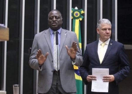 Câmara aumenta pena para crimes contra idosos; texto segue para sanção
