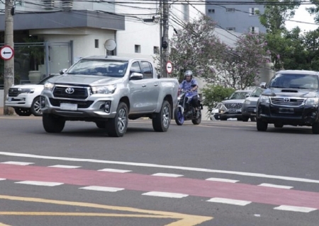 Licenciamento de veículos com placas de finais 4 e 5 em MS vence em junho