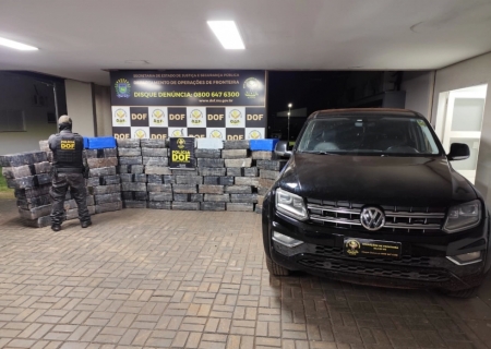 Caminhonete furtada carregada com mais de 1,3 ton de maconha é apreendida em Sete Quedas