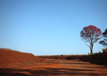 Semana começa com tempo estável em MS, mas frente fria pode provocar mudanças na quinta-feira