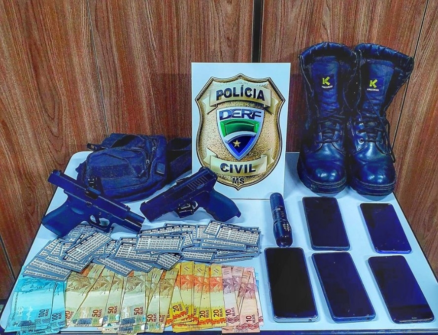 Derf prende homem que se passava por policial para extorquir e roubar vítimas em esquema de agiotagem
