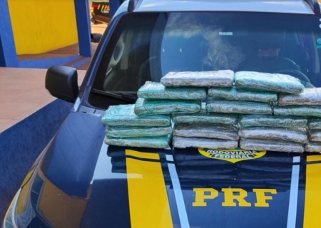 Mulher é flagrada viajando com maconha na bagagem em Corumbá