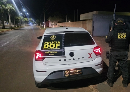 Veículo furtado no Paraná é recuperado pelo DOF em Paranhos