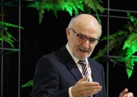 As jabuticabas no pomar do Éden