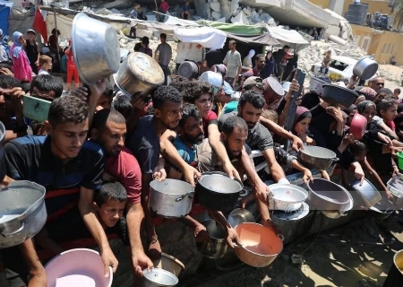 Ministro de Israel nega fome em Gaza e fala em 'destruir' território