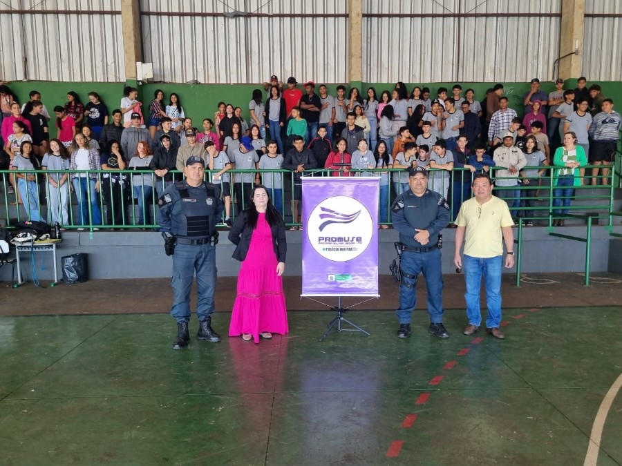 Escola Luís Cláudio Josué promove palestras sobre violência doméstica e conscientiza estudantes