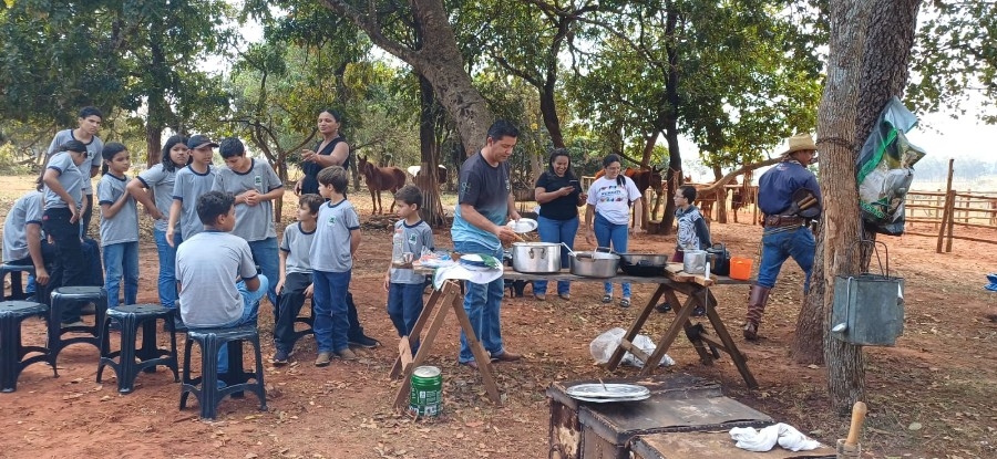 Escola Municipal Professor Delmiro Salvione Bonin promove projeto de inclusão com foco na cultura pantaneira