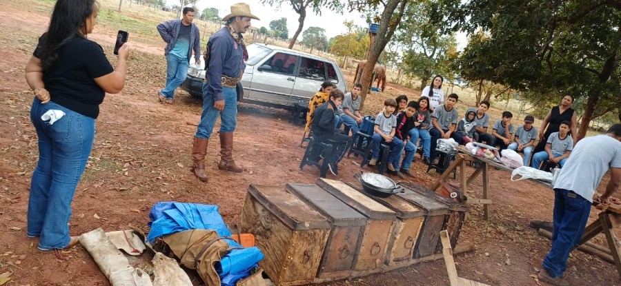 Escola Municipal Professor Delmiro Salvione Bonin promove projeto de inclusão com foco na cultura pantaneira