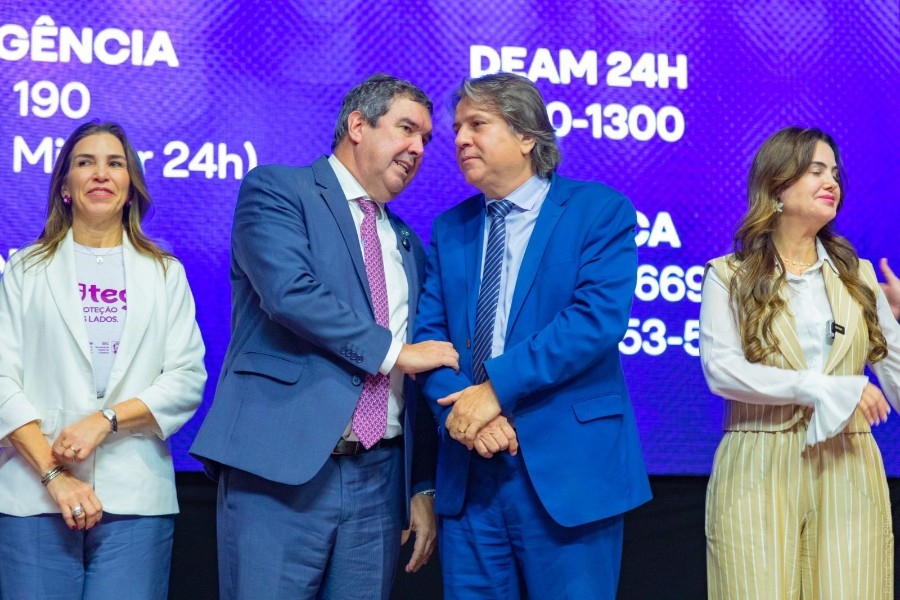 Caravina participa de lançamento do Programa Protege e reforça compromisso com políticas de proteção às mulheres