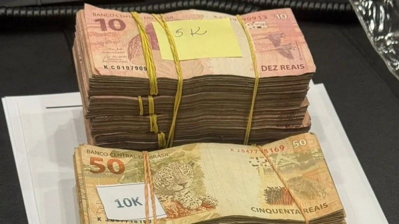 PCC controla ao menos 40 fundos de investimentos com patrimônio de mais de R$ 30 bilhões, diz Receita Federal