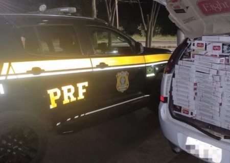 Após perseguição, PRF apreende carro carregado com cigarros em Nova Alvorada do Sul
