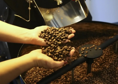 Após 18 meses de altas, preço do café moído recua em julho