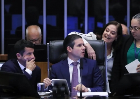 Câmara aprova urgência para isenção do IR de quem ganha até R$ 5 mil