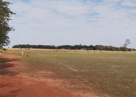 Vereadores buscam emenda parlamentar para garantir melhorias em campo de futebol de Nova Casa Verde