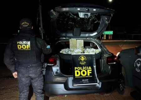 Casal é preso com mais de R$ 800 mil em drogas escondidas em compartimento oculto de carro em Ponta Porã