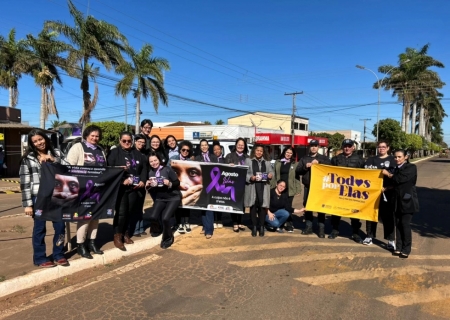 Projeto da Assistência Social realiza panfletagem no comércio de Taquarussu
