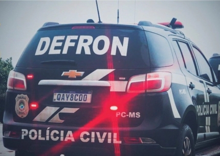 Defron realiza grande apreensão de drogas e prende cinco pessoas em operação na fronteira