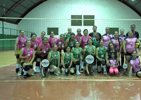 1º Torneio Feminino Master 35+ de Voleibol movimentou Batayporã